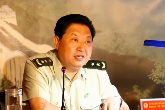 符廷贵上将放映员出身