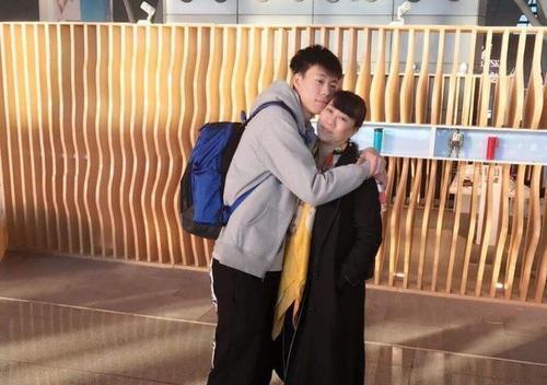 担任辽宁体育局二把手张镇麟母亲王芳是什么级别待遇如何