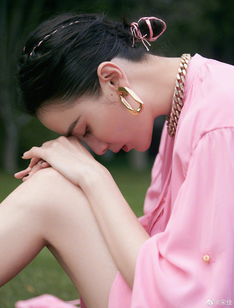 宋佳美照第一期