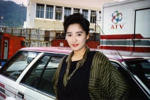 86版李莫愁的扮演者叫雪梨,原名严慧明.