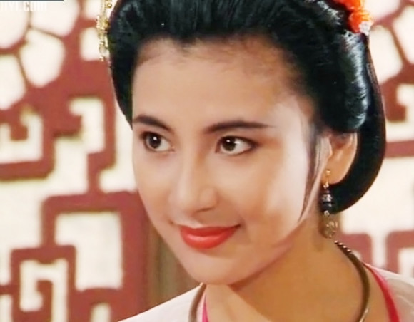 新加坡最美黄蓉何咏芳