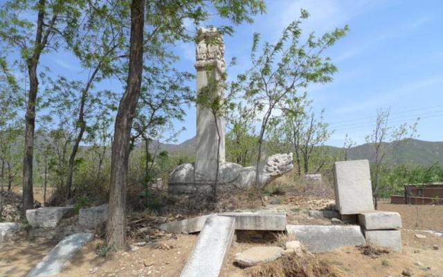 康熙帝第十七子允礼陵墓,在河北保定发现,专家看后:太可惜