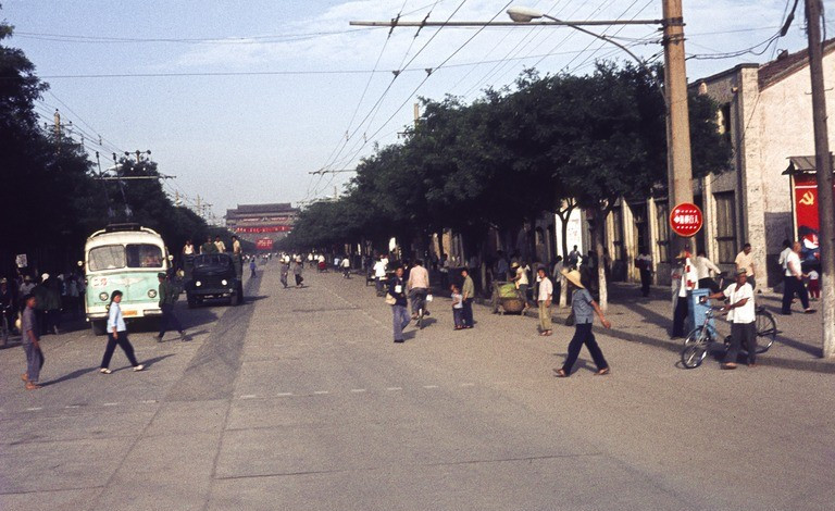老照片:70年代的西安,看那时这里的古城时光_腾讯新闻