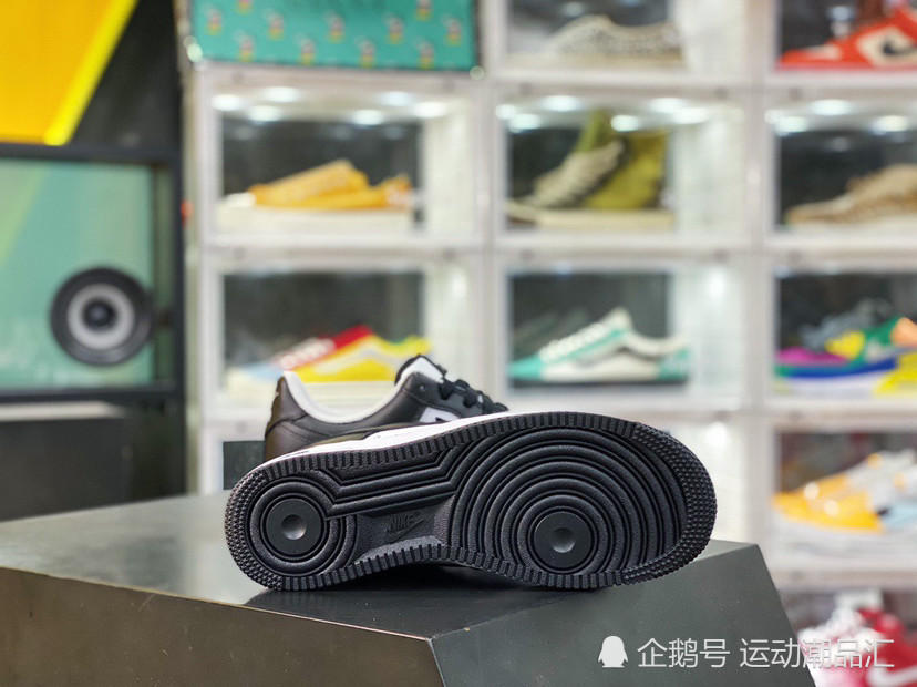nikeairforce官方同步全掌内置蜂窝气垫