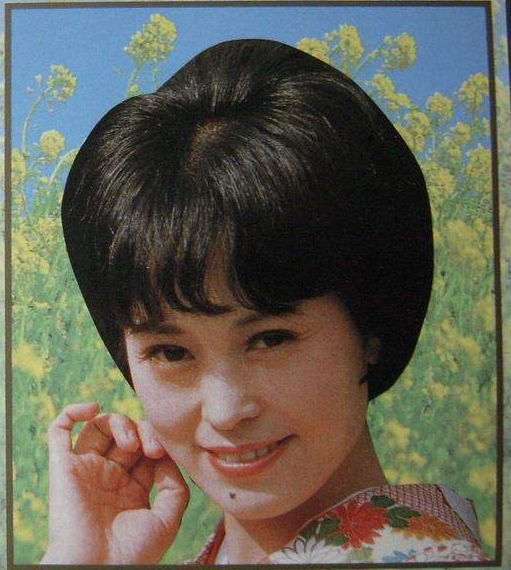 朱明瑛:因唱《回娘家》红极一时,今前夫与她妹夫的妹妹再婚了_腾讯