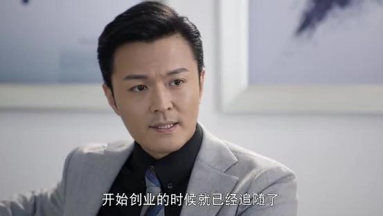 正在上大二的时候,于小伟就和徐帆搭档出演了首部电视剧《永远有多远