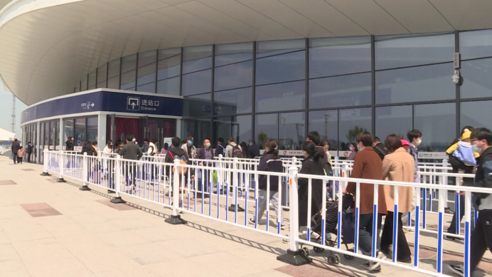 高铁淮安东站客流量创新高