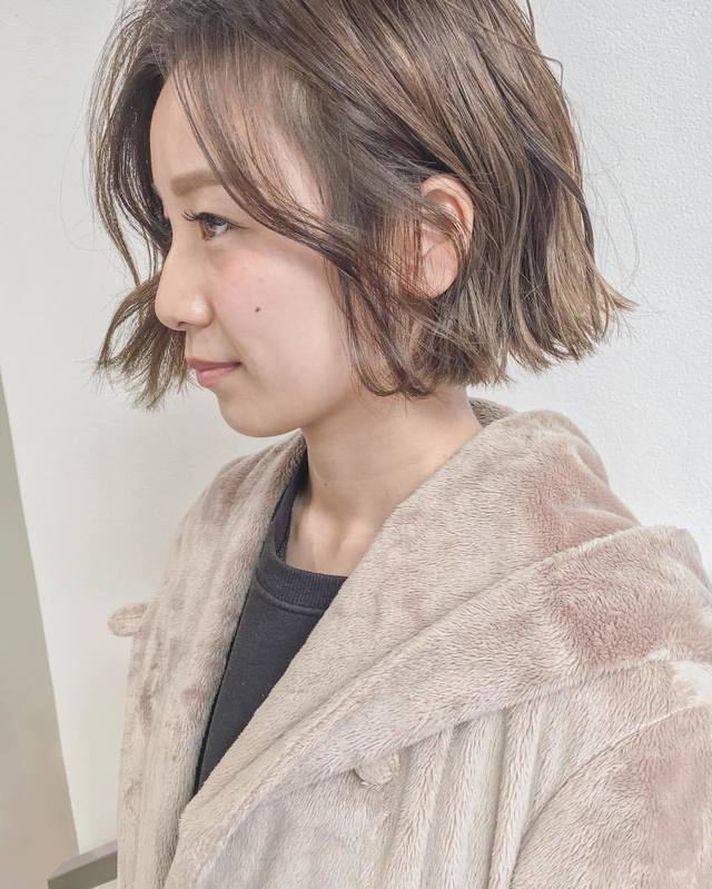 适合夏天的发型,减龄又好看的短发