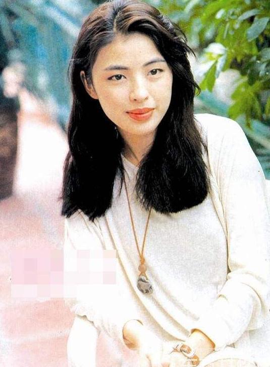 罗美薇:连辞21个佣人,不让婆婆抱孩子,为何让张学友独宠35年