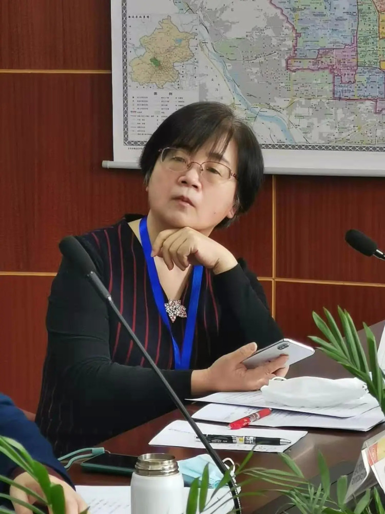 张勤督学