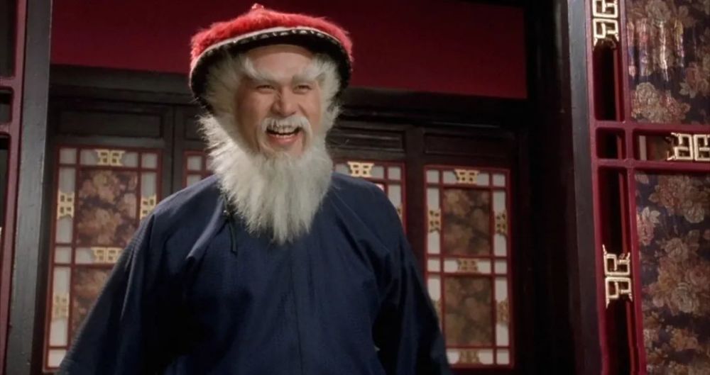 动作演员邹兆龙被网友联想得最多的角色,就是《九品芝麻官》中"不会