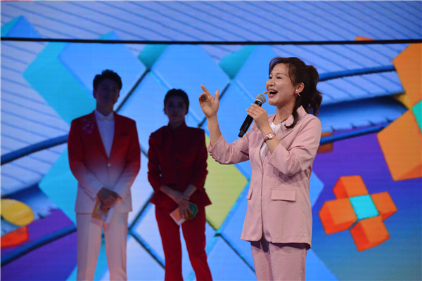 河南新野乡村女教师登上央视大舞台