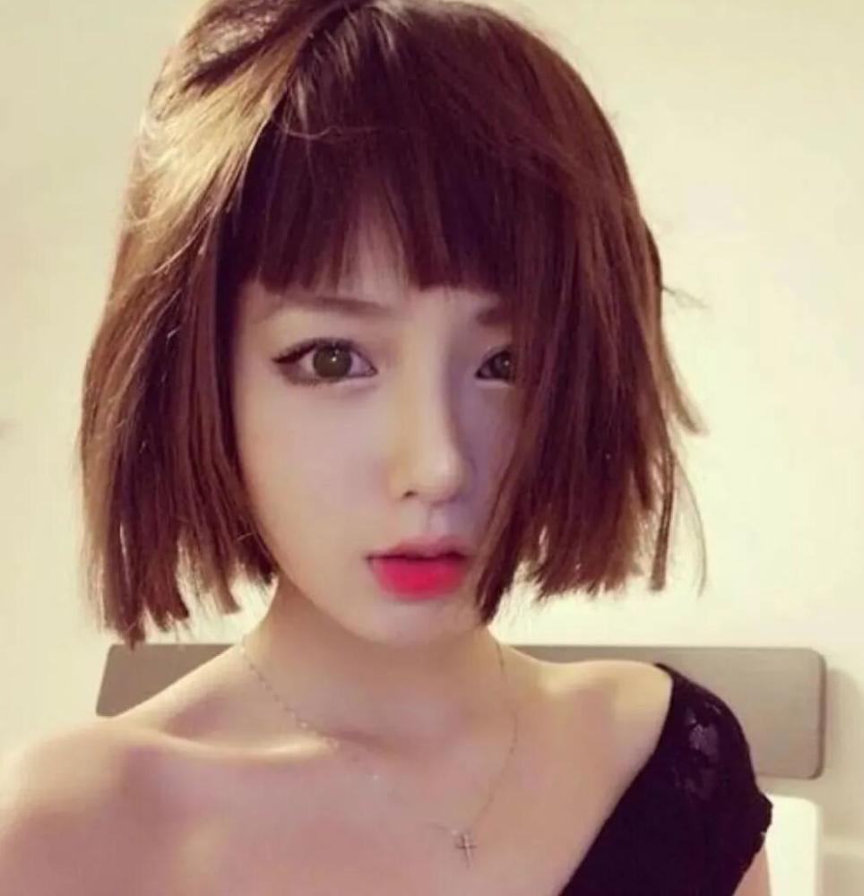10款长脸适合的短发彰显独特女人韵味