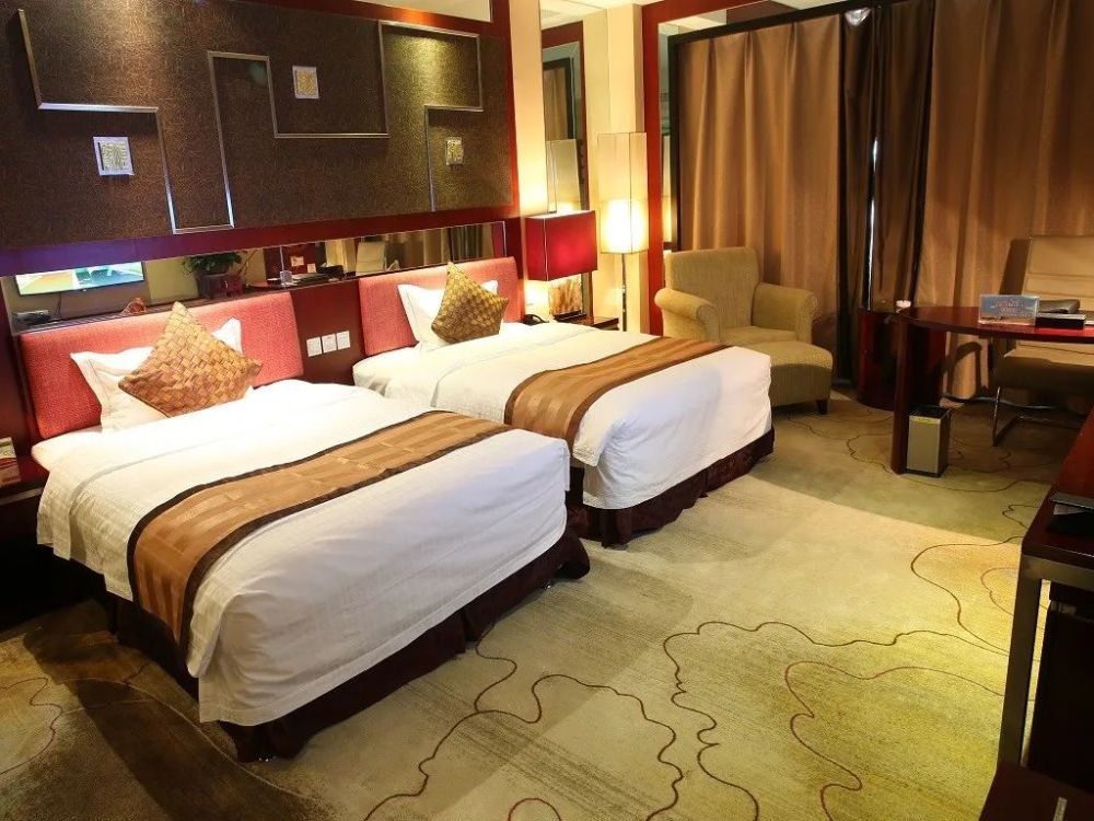 地址:敦煌市阳关中路1339号5敦煌太阳大酒店敦煌太阳大酒店隶属敦煌