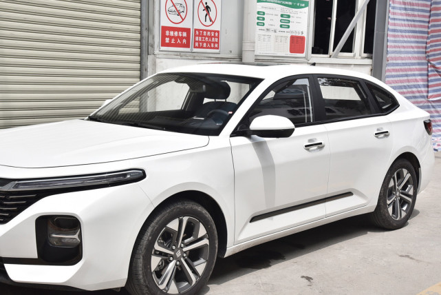 98万起|新宝骏rc-5|轩逸