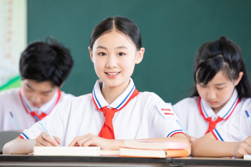 英语地位下降,三大主科已不再是语数英,