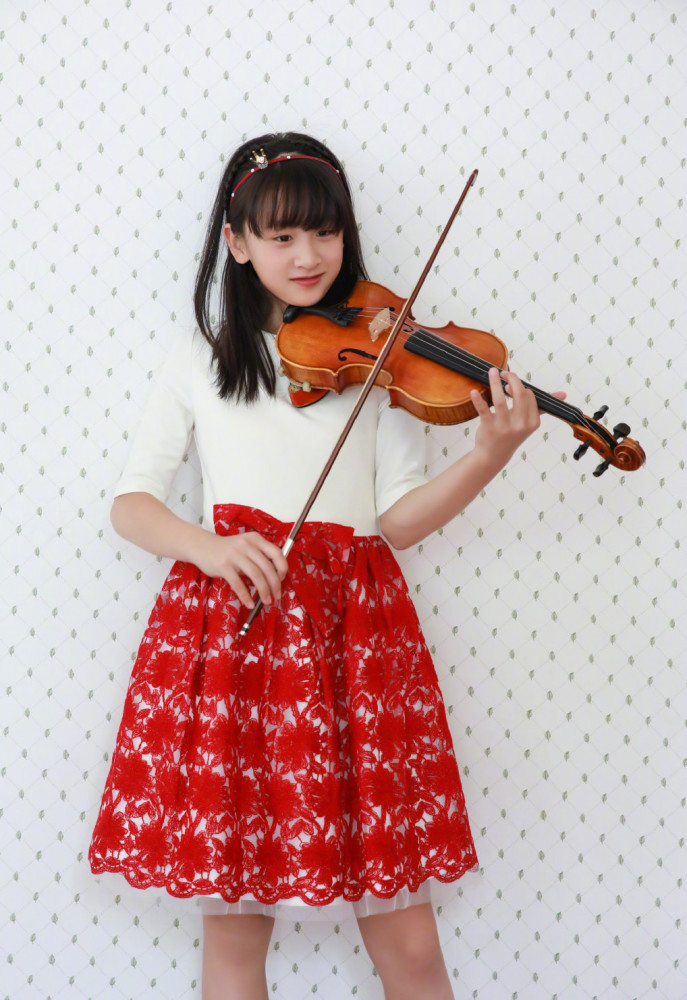 梳什么發(fā)型適合10歲左右的小姑娘