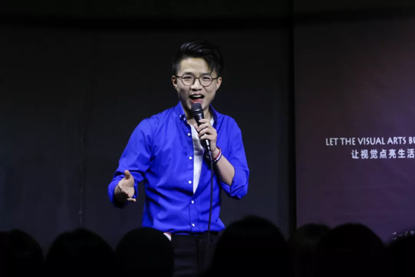 贾耗和他「耗耗荡荡」的生活!