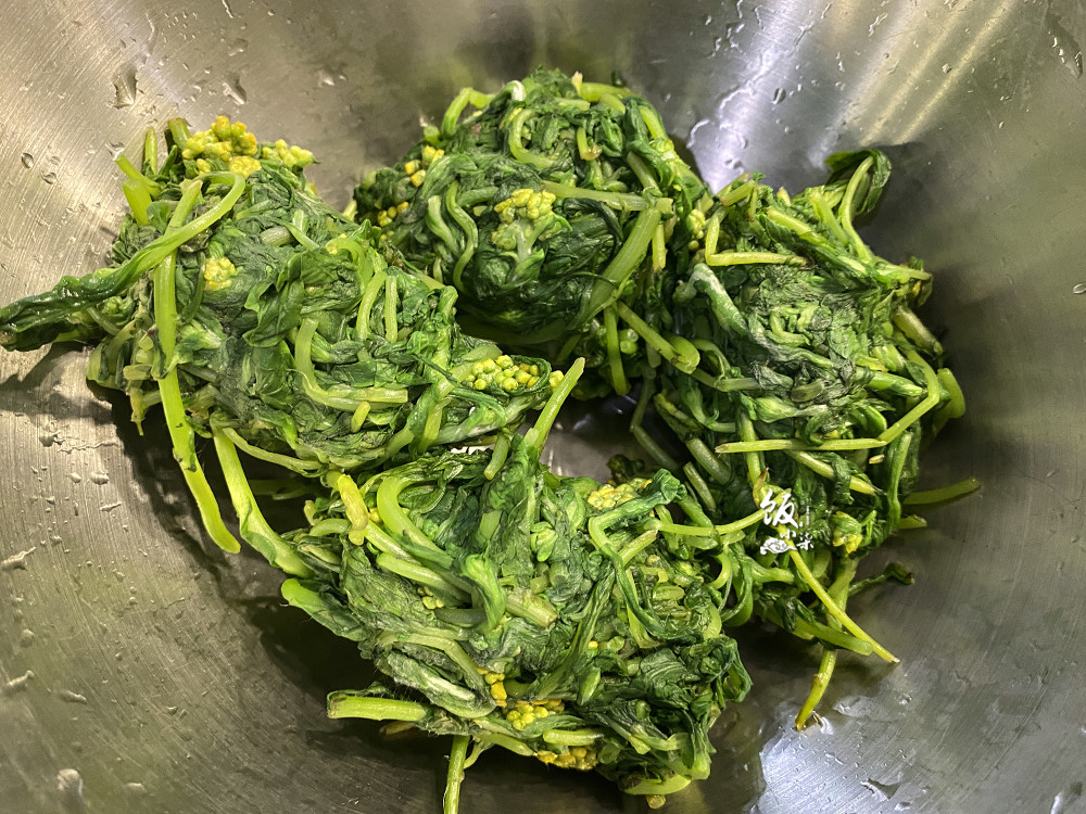 清明节摘的野菜 教你这样保存 吃不完也不浪费 放2个月还新鲜 腾讯新闻