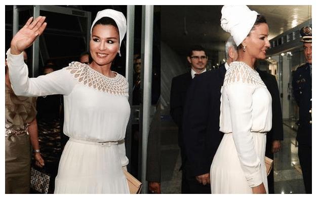 最终,哈马德还是顶着重重压力,在1977年将莫扎迎娶过门,那一年莫扎年