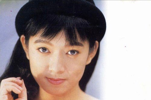 53岁台湾著名歌手赵咏华自曝是私生女生父拒绝与她见面