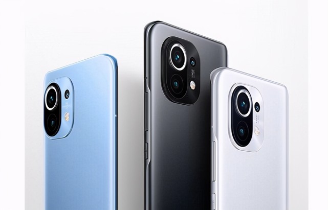 三星galaxys21对比小米11价格相差100元哪款更值得入手