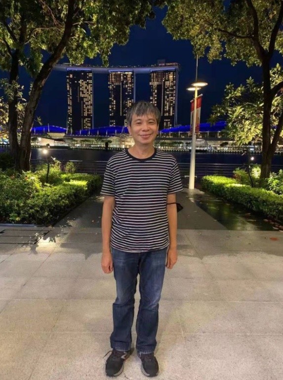 林志达毕业于新加坡国立大学中文系,对中国的文化和历史都很感兴趣