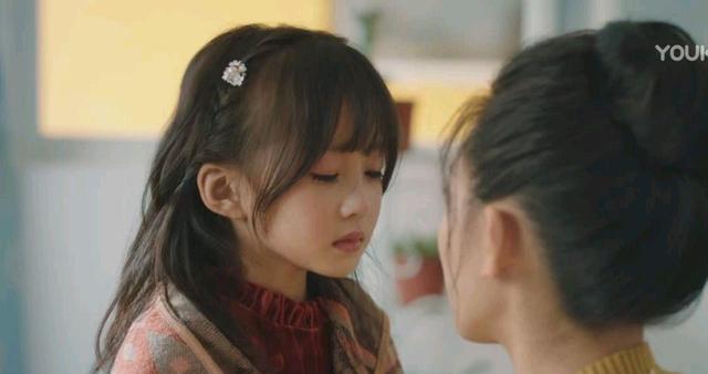 最后两集,小女孩西竹的镜头都占了三分之一了,虽然她是幼年的司藤