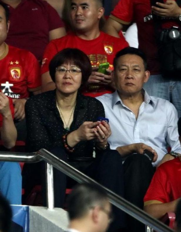 一生有3段爱情,与前夫是好友,郎平到底还有多少不为人知的秘密?