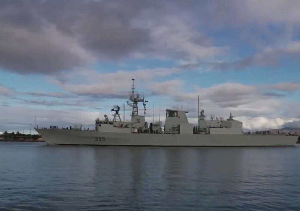 报道称,加拿大国防部一名发言人还证实"卡尔加里"号经过了该水域的