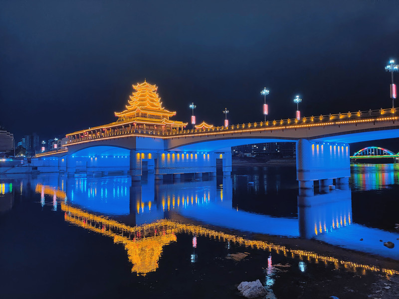 市区)的上午,我们开车3公里,参观了本次怀化自驾游的最后一站——芷江