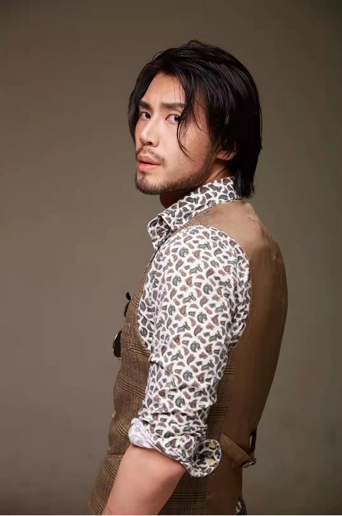 专访演员任思齐从中国台湾到大陆单打独斗闯三年