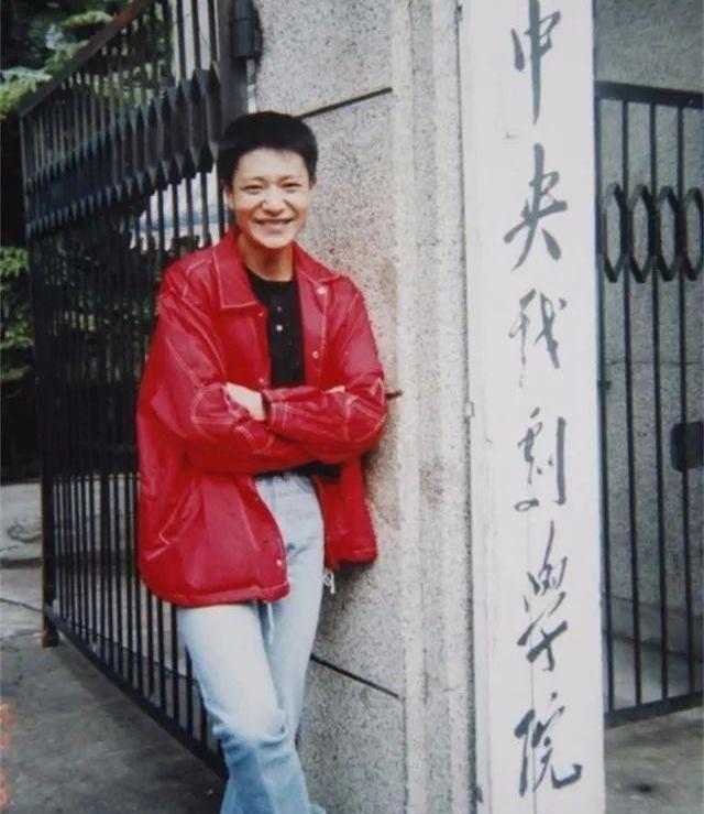 陪你一起长大中演员的学历颖儿毕业于中戏刘涛大学时读法律系