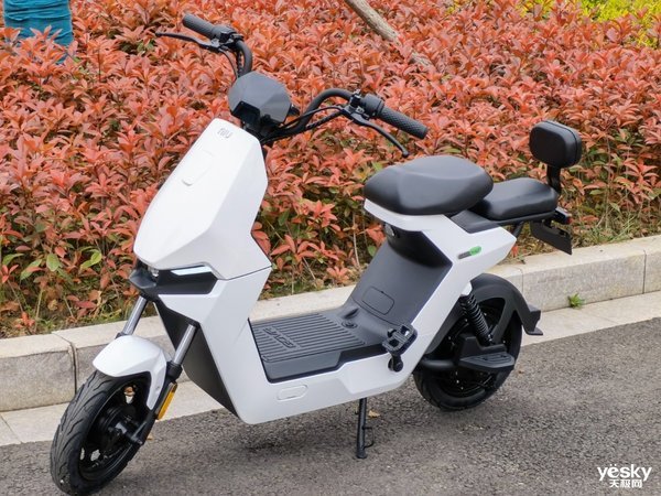 小牛全系列新品gova f系列,c系列先后亮相,而mqi2,uqis/uqi,rqipro等