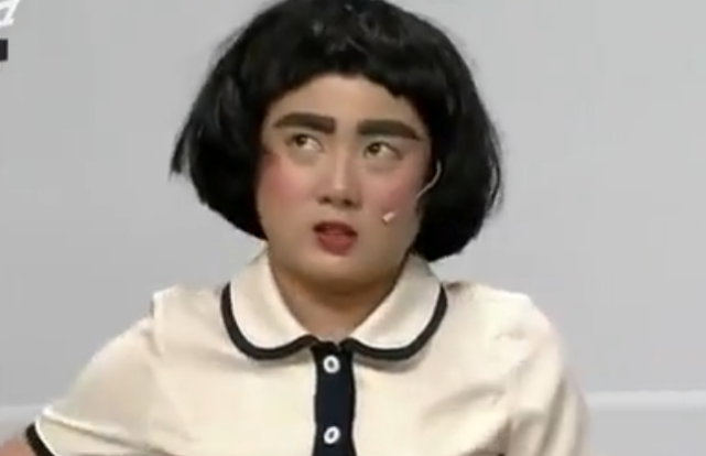 自己的形象受到了很多观众的欢迎但是作为韩国的搞笑女艺人很多人都是