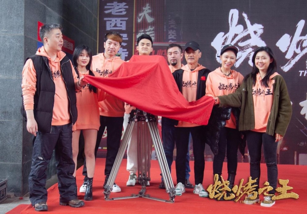 和我的家乡》《鬼吹灯之怒晴湘西》等影视作品拍摄的方思迪做美术指导