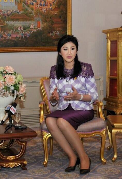 好一个行走的衣架子泰国前美女总理英拉