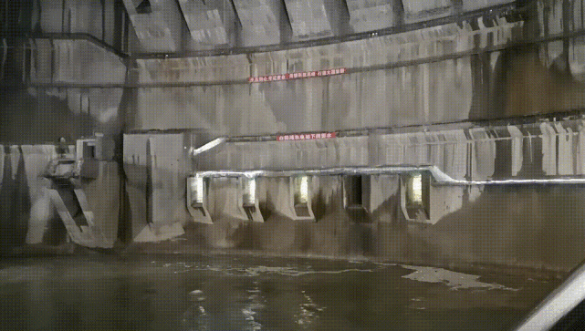 世界在建最大水电站金沙江白鹤滩水电站下闸蓄水啦