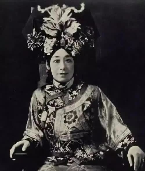 晚清第一美人裕容龄年轻时有多美看完这组绝版的老照片就懂了