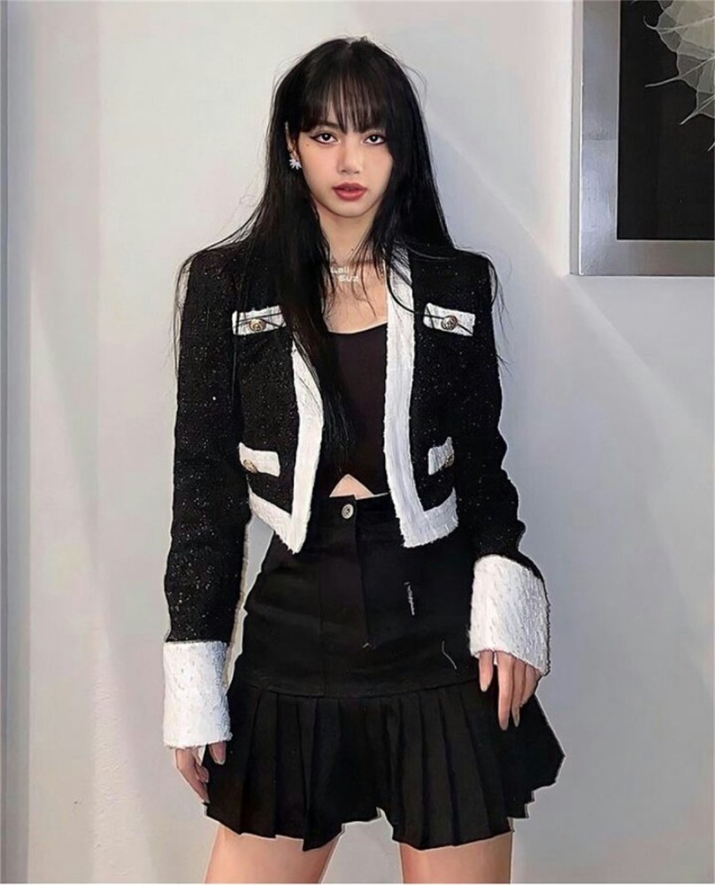blackpinklisa可爱地拒绝谈论她的专辑粉丝再讨厌也支持