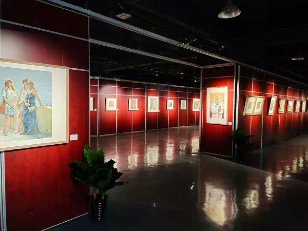 献礼建党100周年孔奇绘画回顾展在武汉卓尔美术馆举行