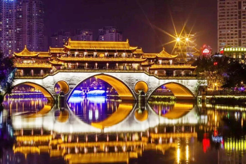 成都东站附近有什么好玩的景点(成都二日游最佳路线攻略)