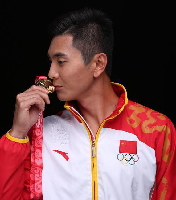 华恒体育经纪丨邢傲伟从奥运冠军到全能艺人