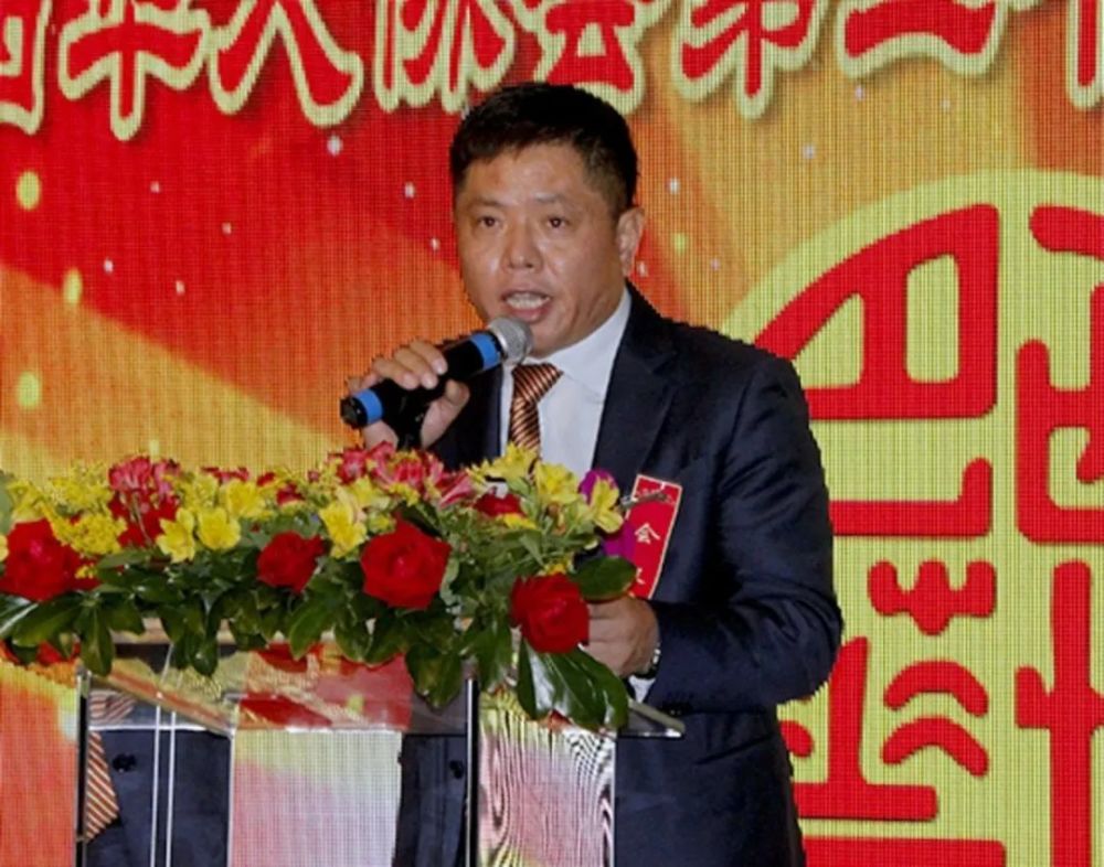 巴西知名侨领晨练时中枪身亡中领馆呼吁侨胞保持冷静并全力跟进案件