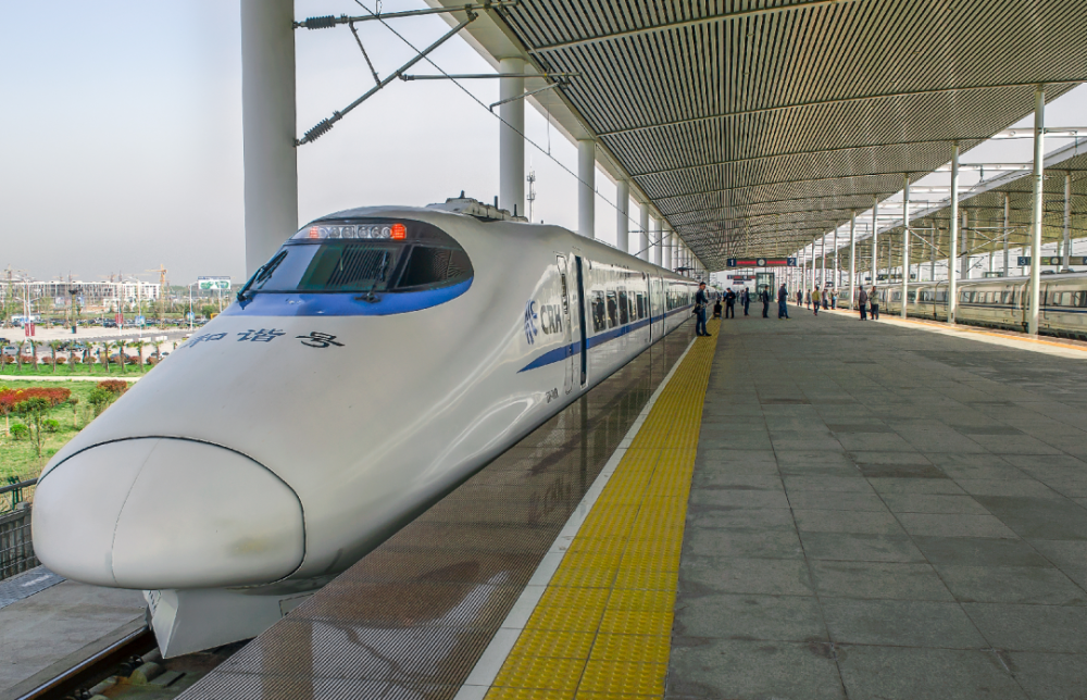 意味着六安北站建成后逼格更高,而目前六安站的定位为二等站一般为地