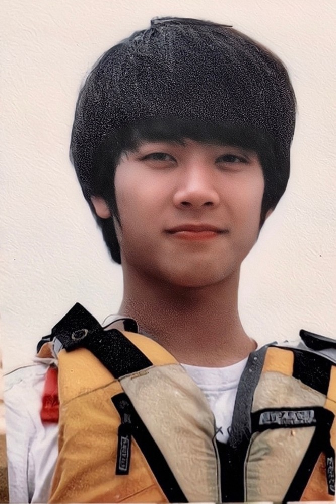 素人时期王嘉尔～帅哥就是从小帅到大哎