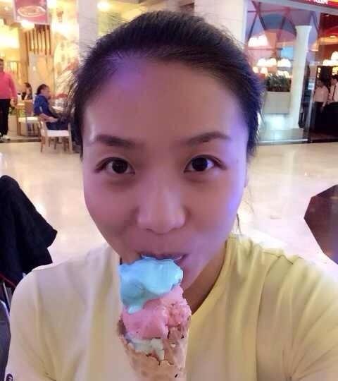 女排女神魏秋月带着儿子首次露面身材恢复如初美丽依旧