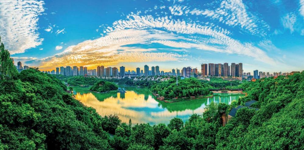 第十二地方是彩雲湖溼地公園,它位於重慶市九龍坡區,閒來無事帶著孩子