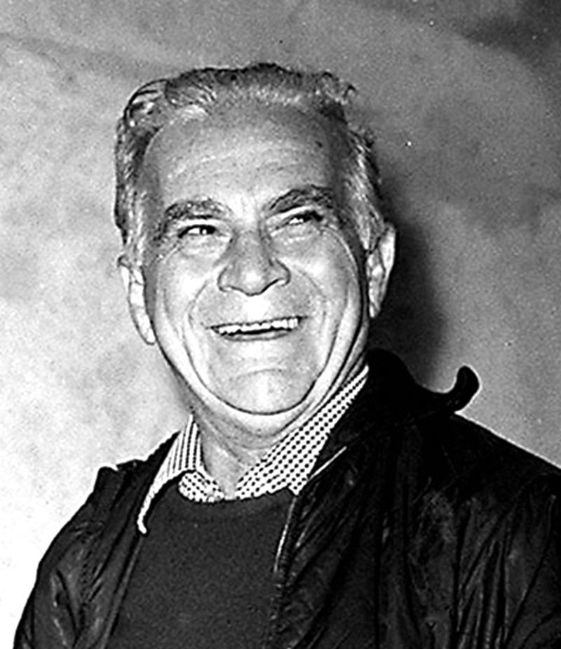 1941年,作为记者的斯诺任务发生改变,离开中国,前往东南亚继续采访