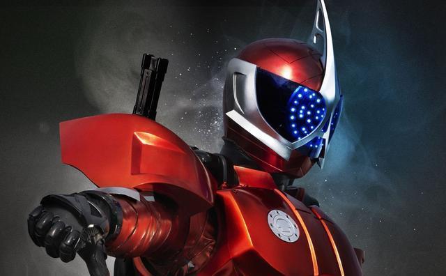 假面骑士accela哥在剧中吃瘪不少,或者说善于吃瘪,但是开了trial形态